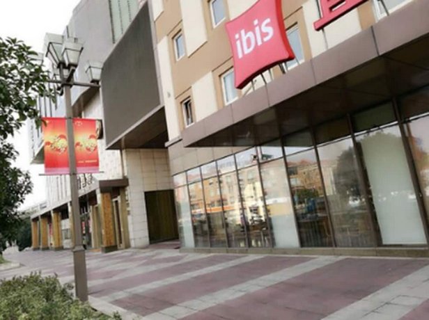 ibis Shanghai Chengshan Road Hotel