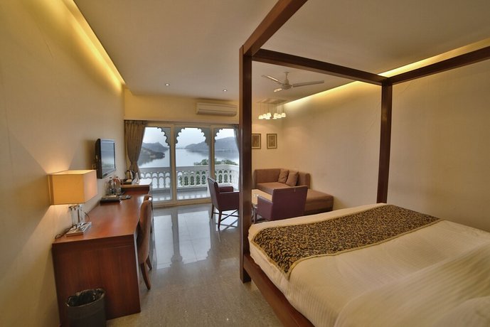 Jaisamand Island Resort