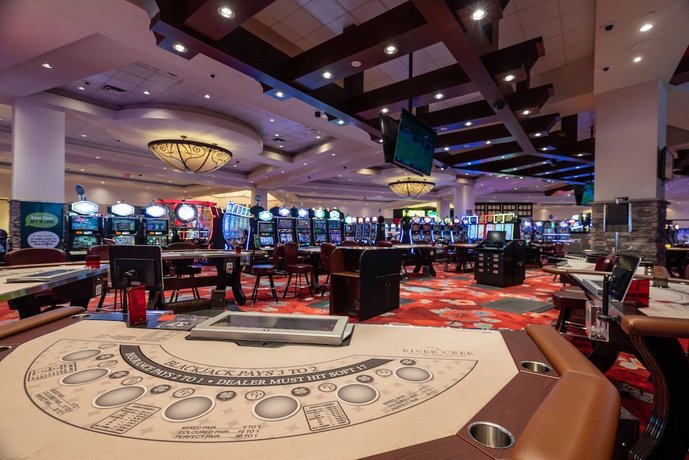 River Cree Resort & Casino