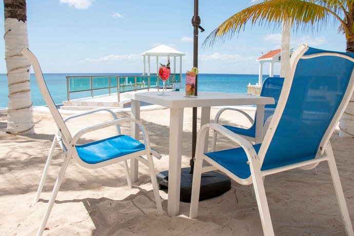 Cozumel Hotel & Resort Trademark Collection by Wyndham