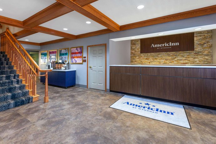 AmericInn by Wyndham Iron Mountain