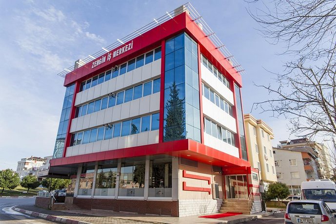 Zengin Suit