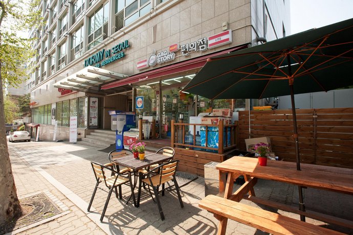 Gangnam Family Hotel