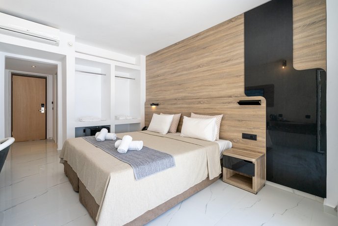 Castellum Suites