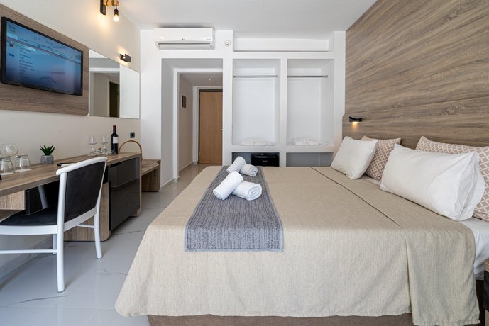 Castellum Suites