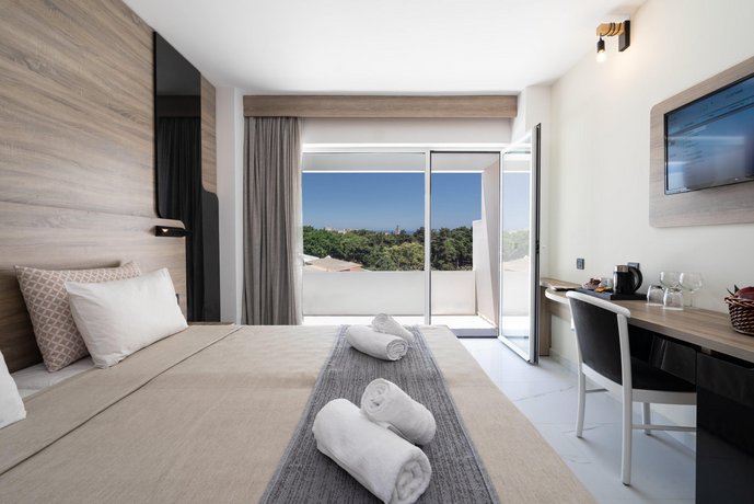 Castellum Suites