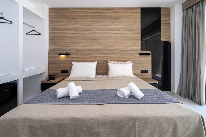 Castellum Suites