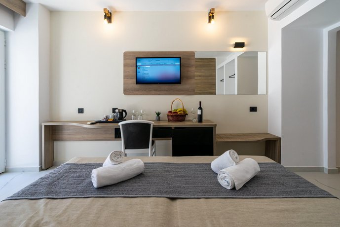 Castellum Suites