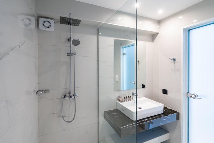 Castellum Suites