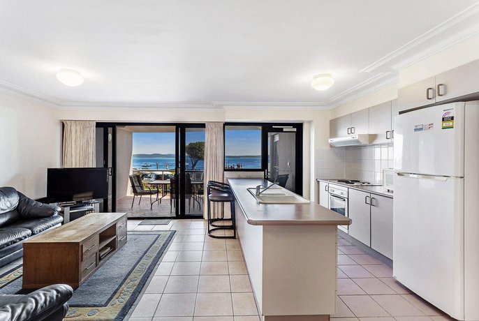 Florentine Unit 2/11 Columbia Close