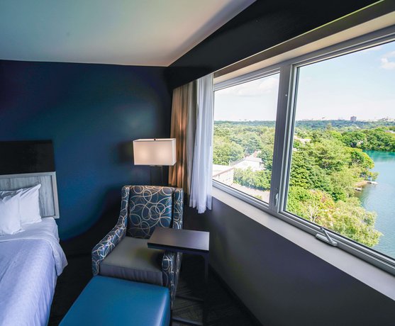 Best Western Plus Chocolate Lake Hotel - Halifax