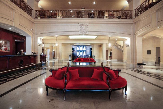 The Fort Garry Hotel