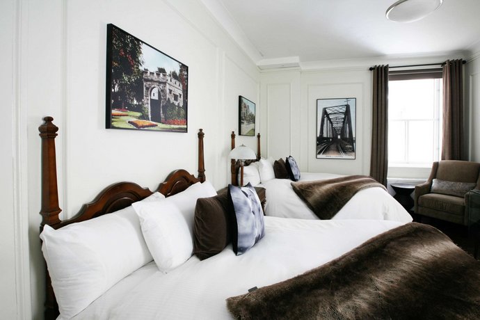 The Fort Garry Hotel