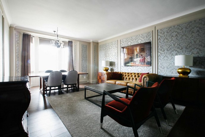 The Fort Garry Hotel