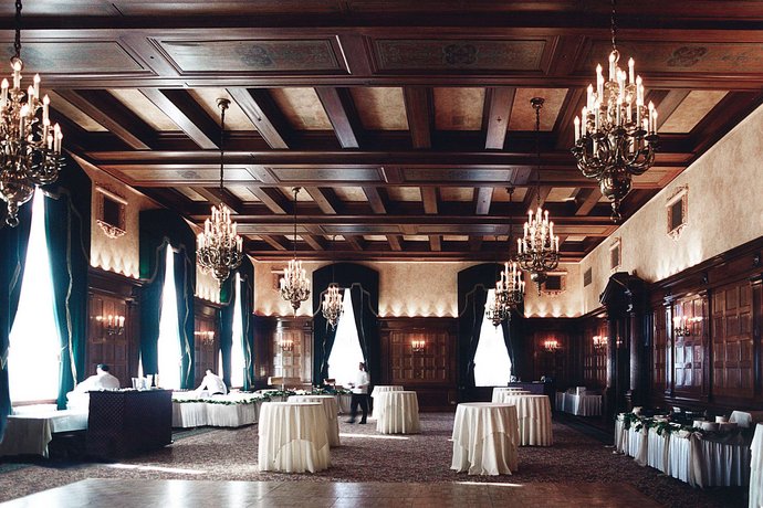 The Fort Garry Hotel