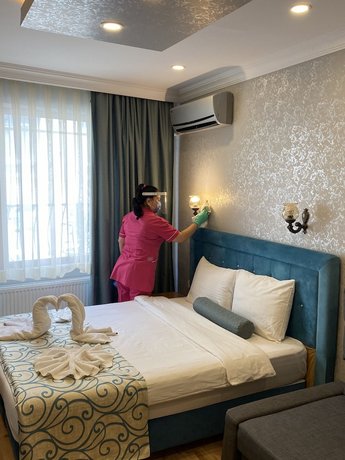 Riverland Suites