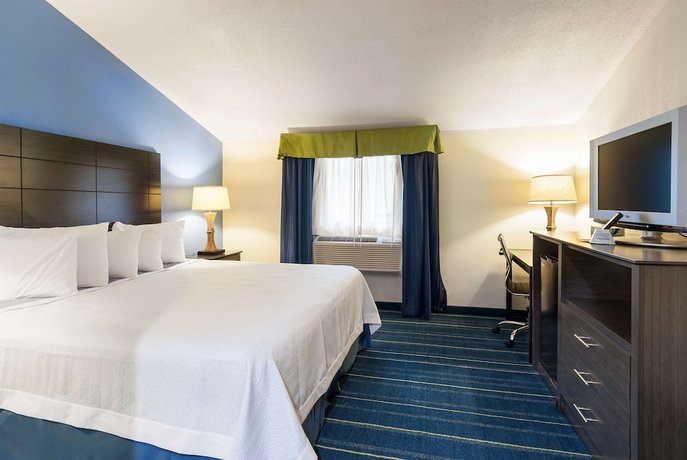 Days Inn by Wyndham Tamworth