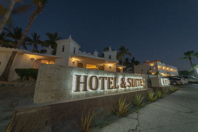 Hotel & Suites El Moro