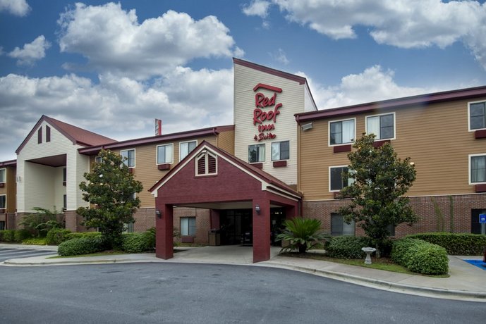 Red Roof Inn & Suites Savannah Airport