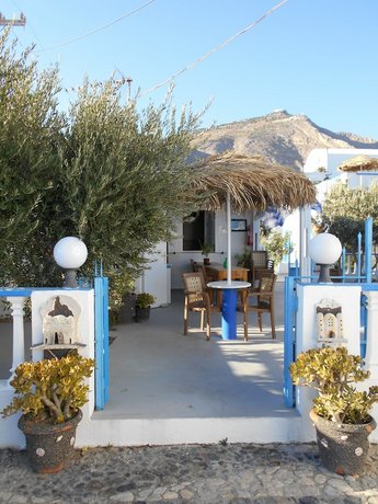 Studios Apartments Kapetanios