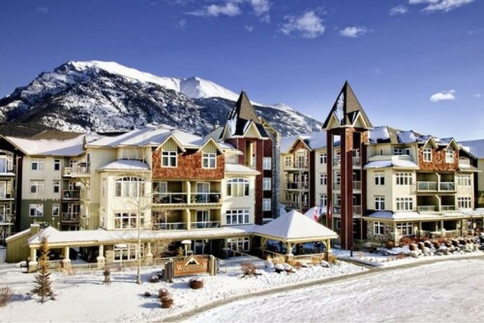Windtower Lodge & Suites