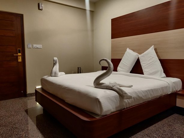 Siri Vybhava Residency