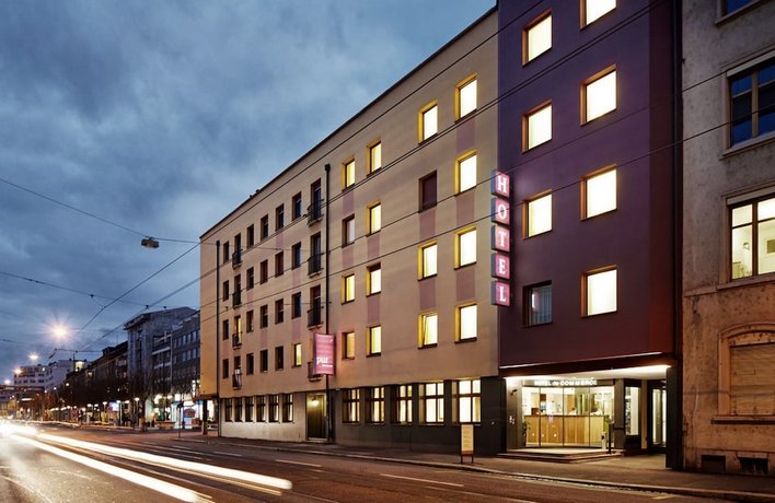 Hotel du Commerce Basel