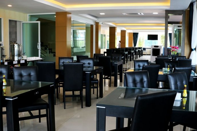 Blue Sky Residence Airport