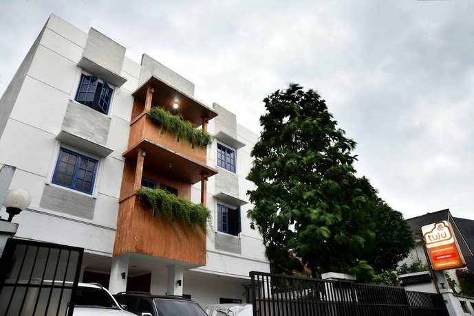 Airy Eco Syariah Fatmawati Abuserin 11 Jakarta