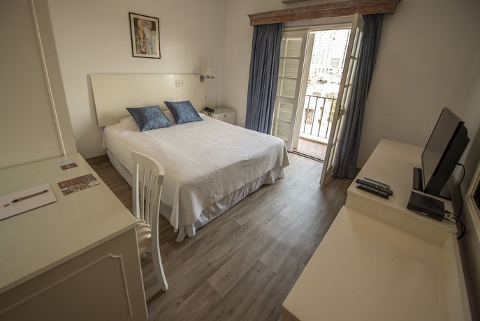 Hotel Cecilia