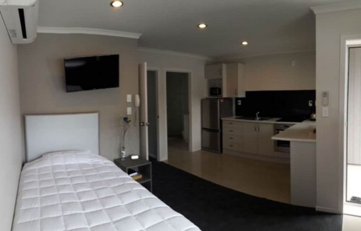 Phoenix Palm Motel