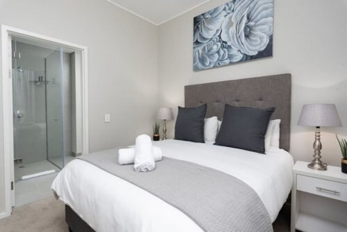 Axis Luxury Apartments