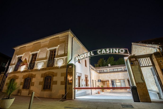 Hotel Casino Del Tormes