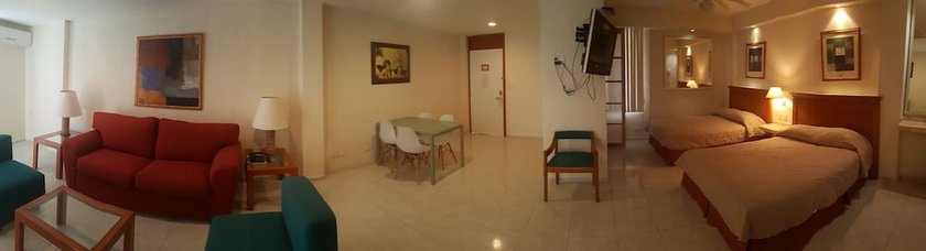 Hotel y Suites Nader