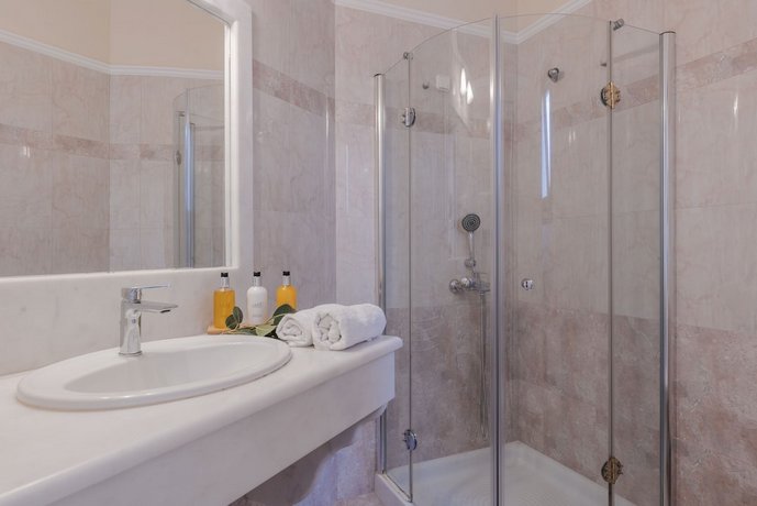 Epavlis Hotel & Spa