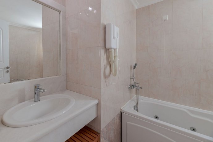 Epavlis Hotel & Spa