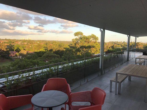 Studio 8 Residences - Adults Only