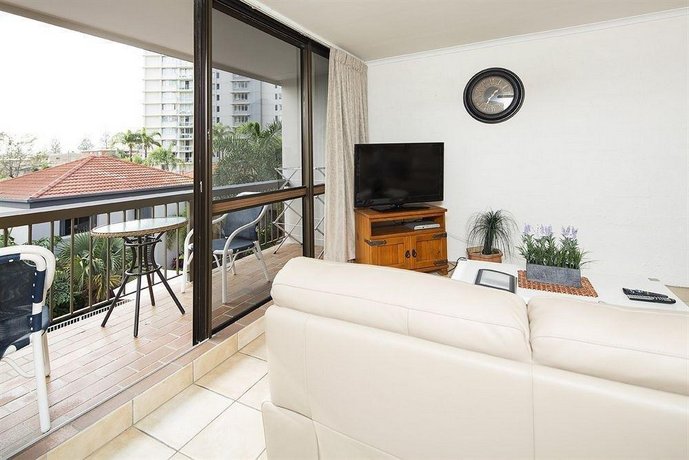 Burleigh Palms Holiday Apartments
