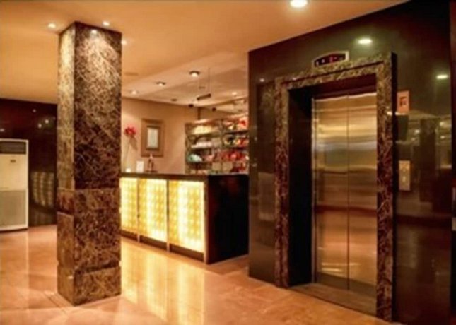Grand Sakura Hotel