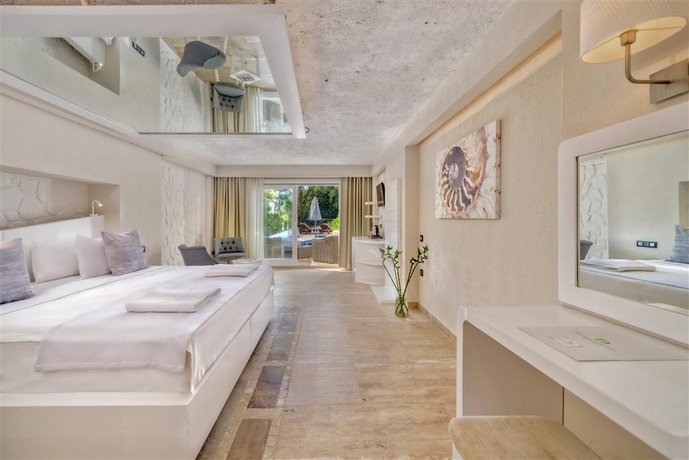 Kas Peninsula Gardens Hotel