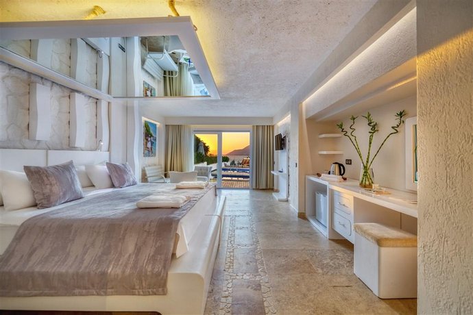 Kas Peninsula Gardens Hotel