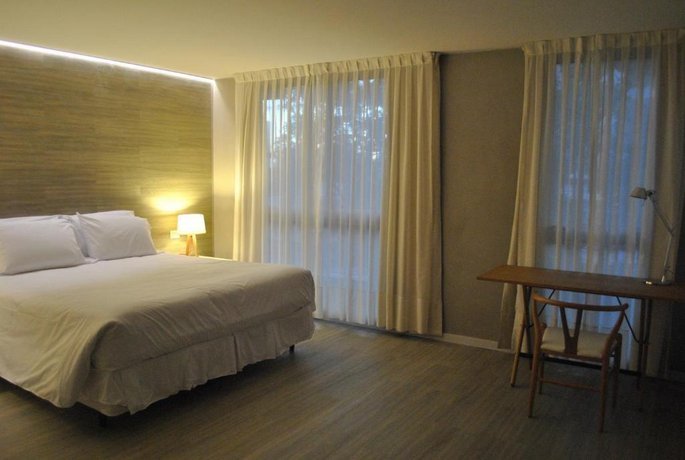 Smart Hotel Montevideo by Tay Hotels