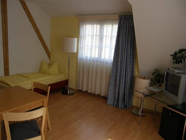 Hotel Pension zu Dresden Altpieschen