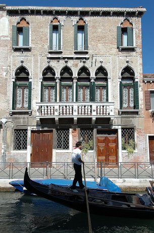 Palazzo Odoni