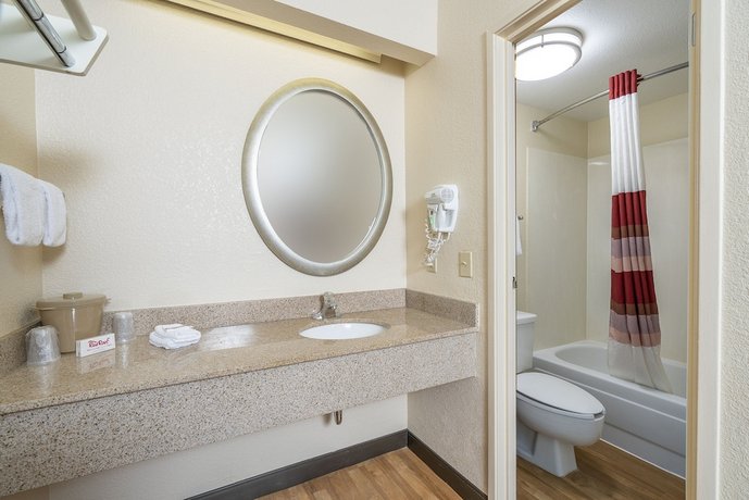Red Roof Inn Greenville