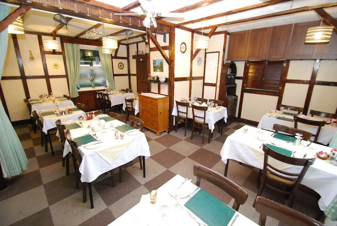 Ivydene Guest House