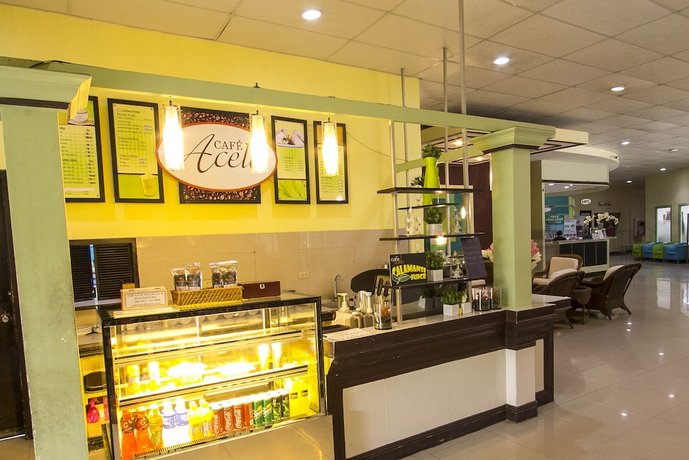 Holiday Spa Hotel