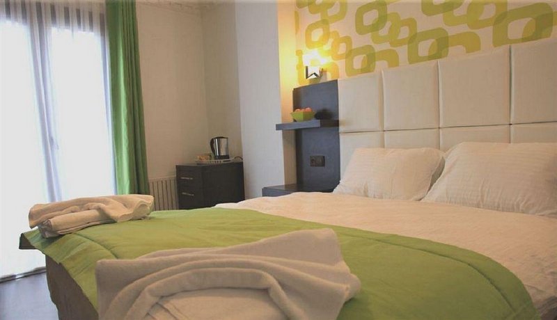 Kumru Hotel