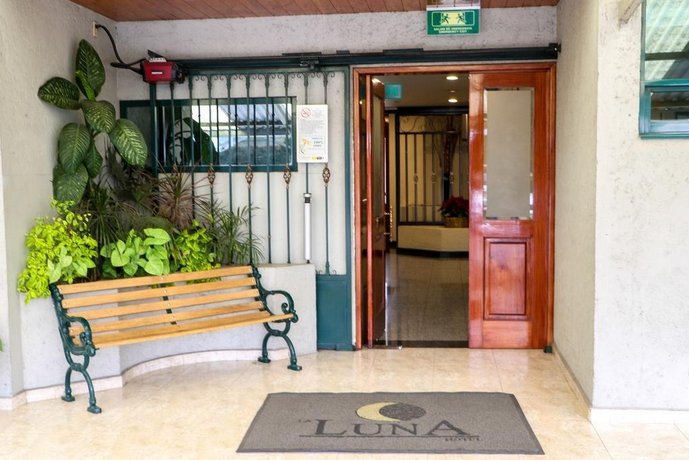 Hotel La Luna Mexico City