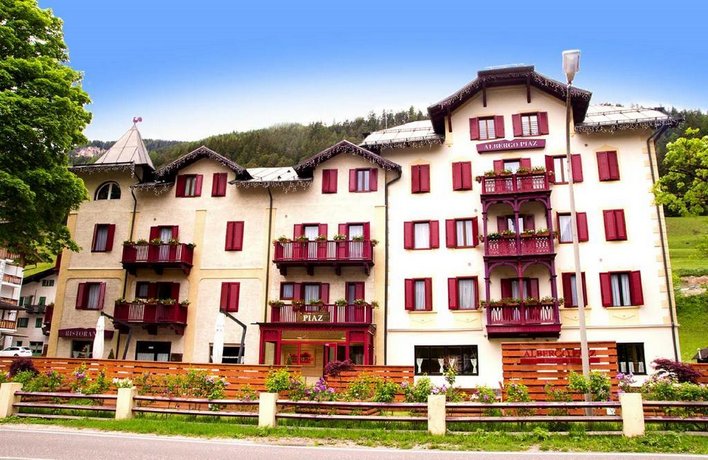 GH Hotel Piaz Aloch Ski Lift Italy thumbnail